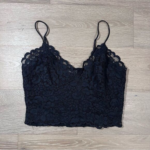 Express Womens Black Lace Cropped Cami Tank Top Medium - Picture 2 of 6